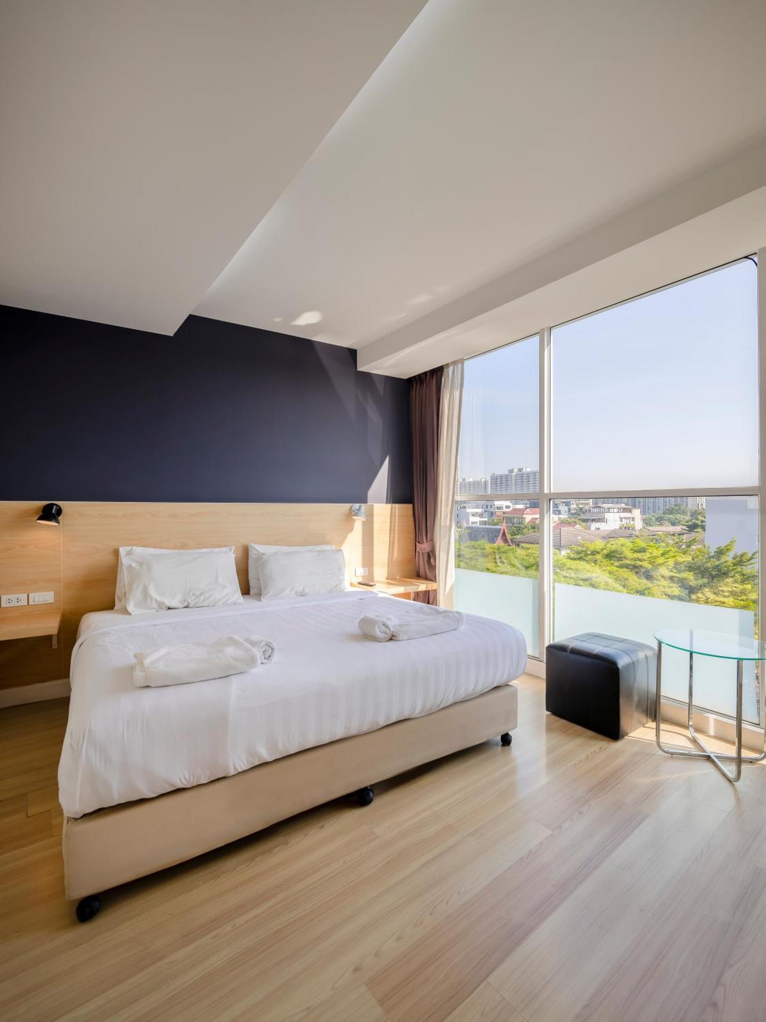 Gp House Express Sukhumvit 81 Hotel Bangkok Exterior photo